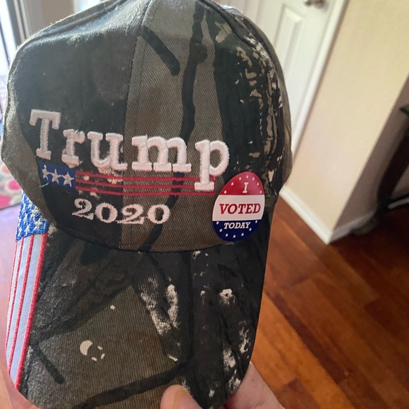 Meet your Posher, Larry - Picture 1 of 1